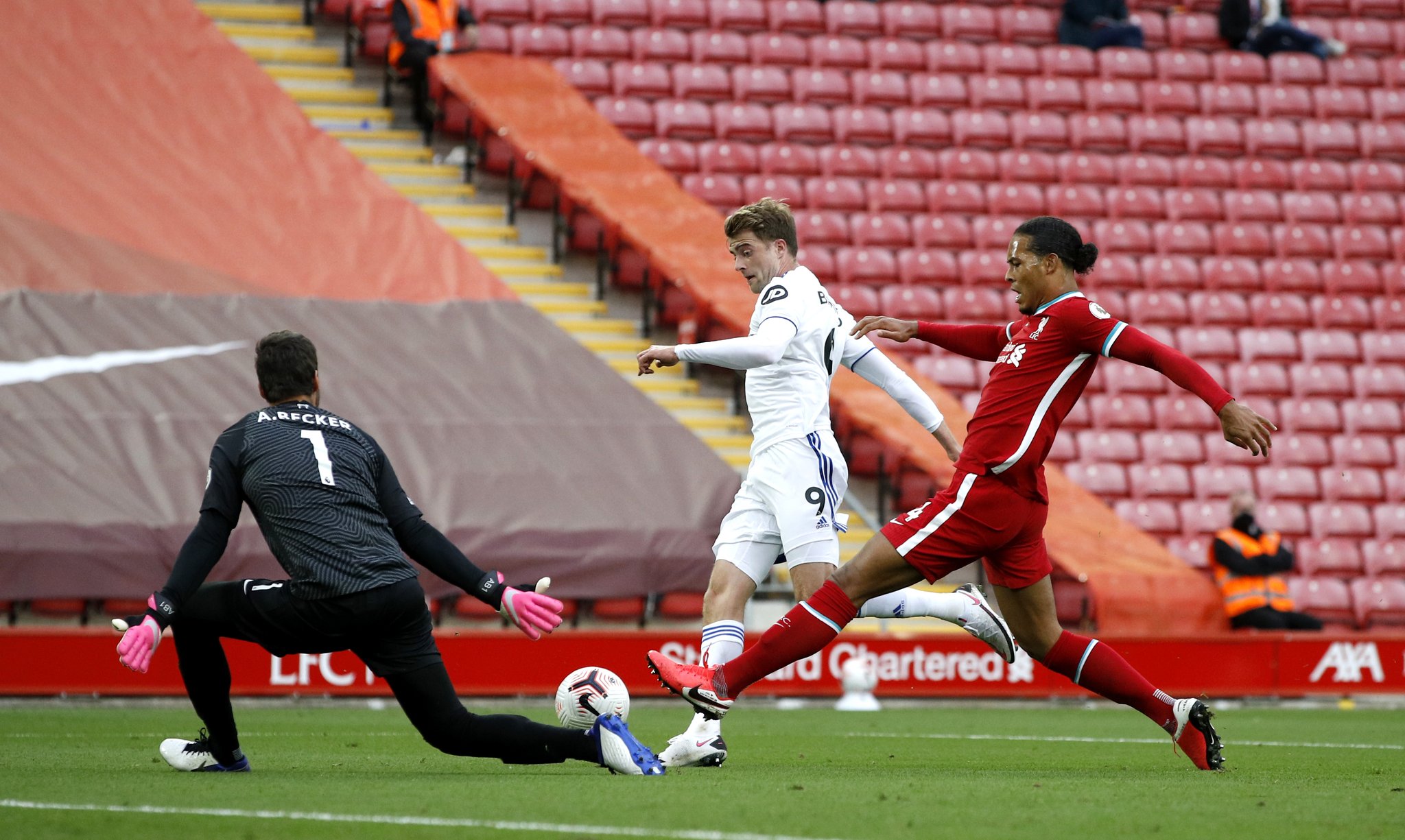 岁仍保持顶 岁仍保持顶